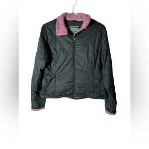 Vintage 90.s y2k L.L. Bean Black Puffer with Pink Accents